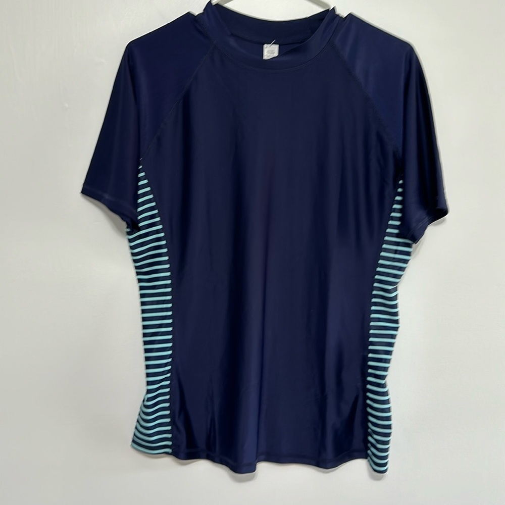 Fashion World swim shirt​